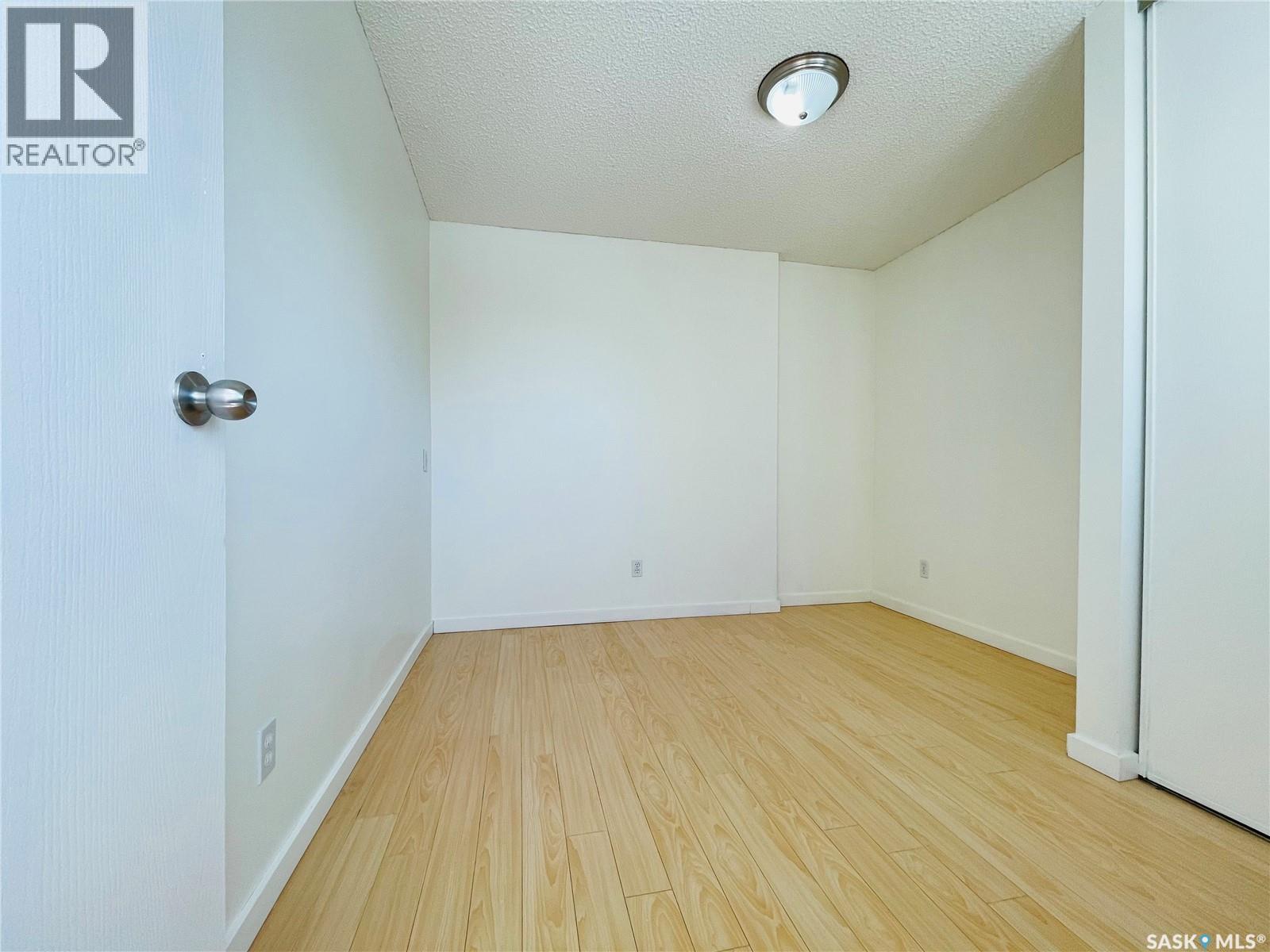 5026 10th Avenue, Regina, Saskatchewan  S4T 7P4 - Photo 27 - SK027509