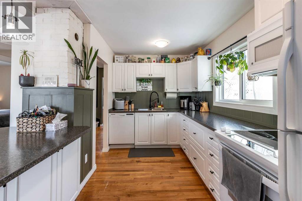 35 8 Street Sw, Medicine Hat, Alberta  T1A 4L4 - Photo 6 - A2282219