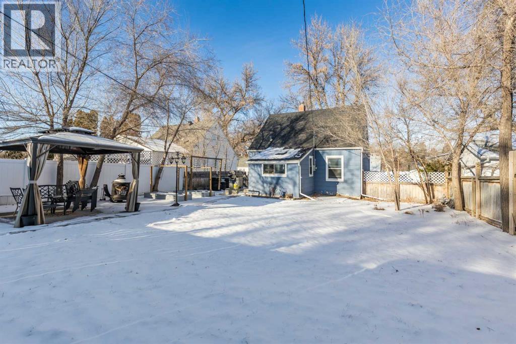 35 8 Street Sw, Medicine Hat, Alberta  T1A 4L4 - Photo 29 - A2282219