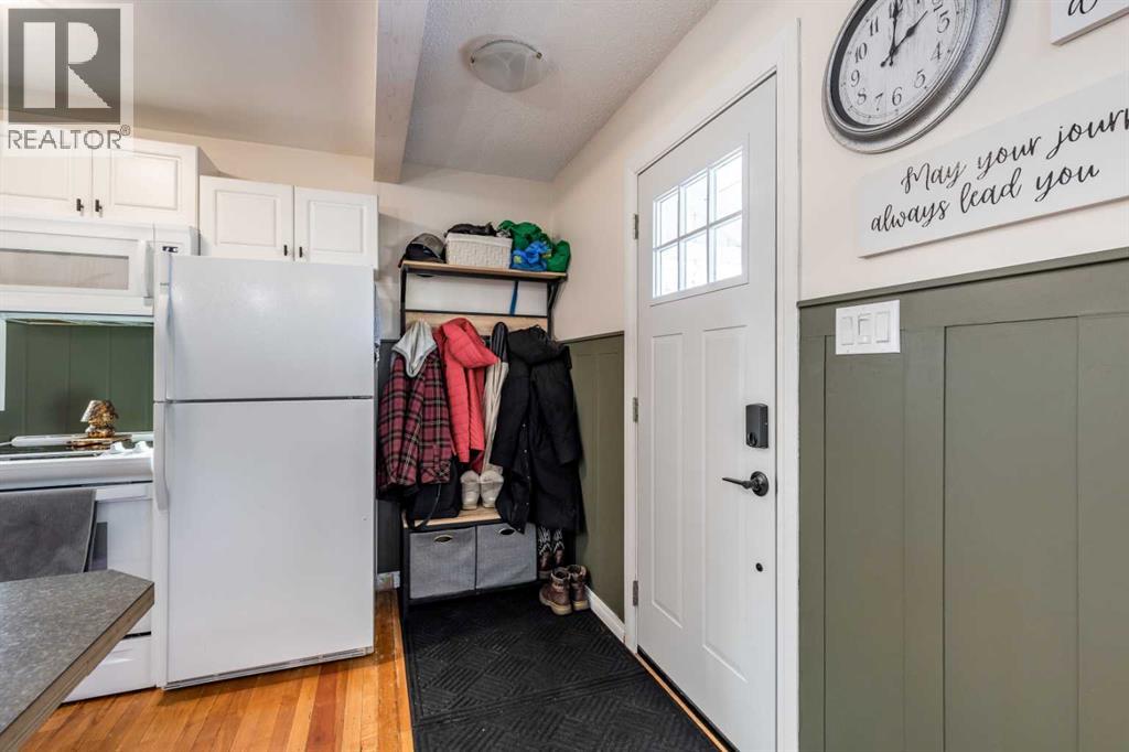 35 8 Street Sw, Medicine Hat, Alberta  T1A 4L4 - Photo 4 - A2282219