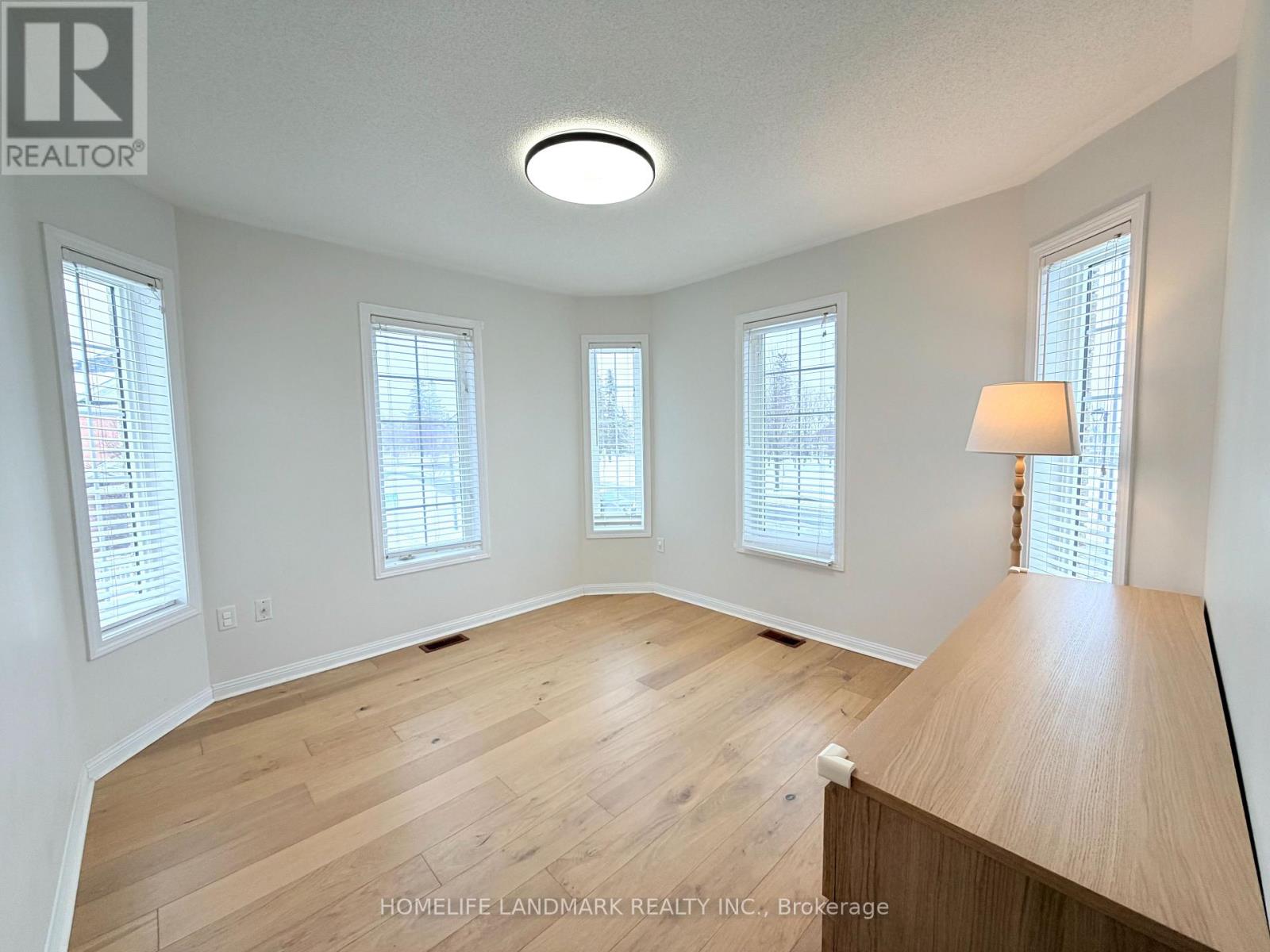 486 Bur Oak Avenue, Markham, Ontario  L6C 3A8 - Photo 14 - N12744650