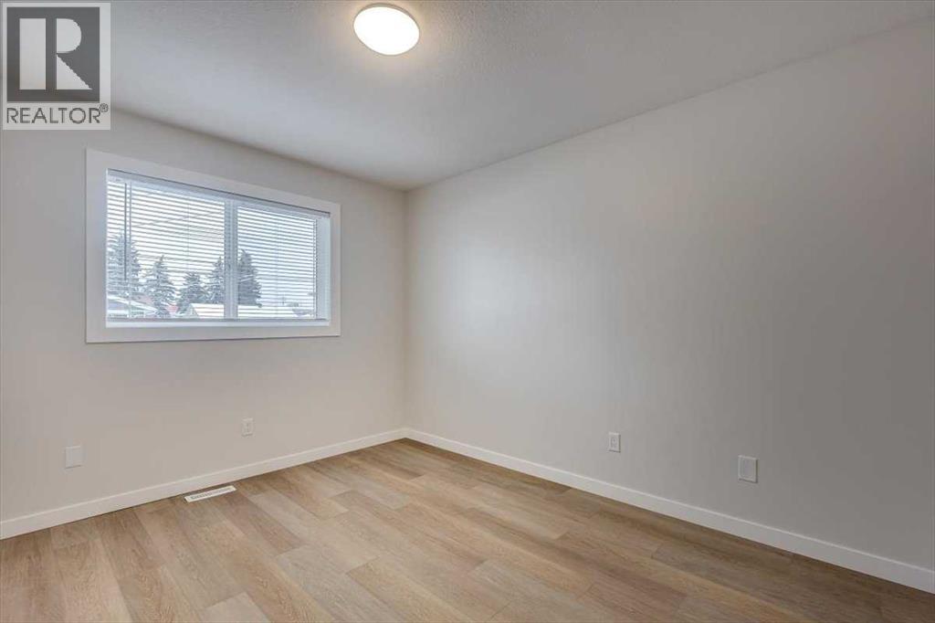 B, 5913 52 Avenue, Red Deer, Alberta  T4N 4K7 - Photo 16 - A2277304