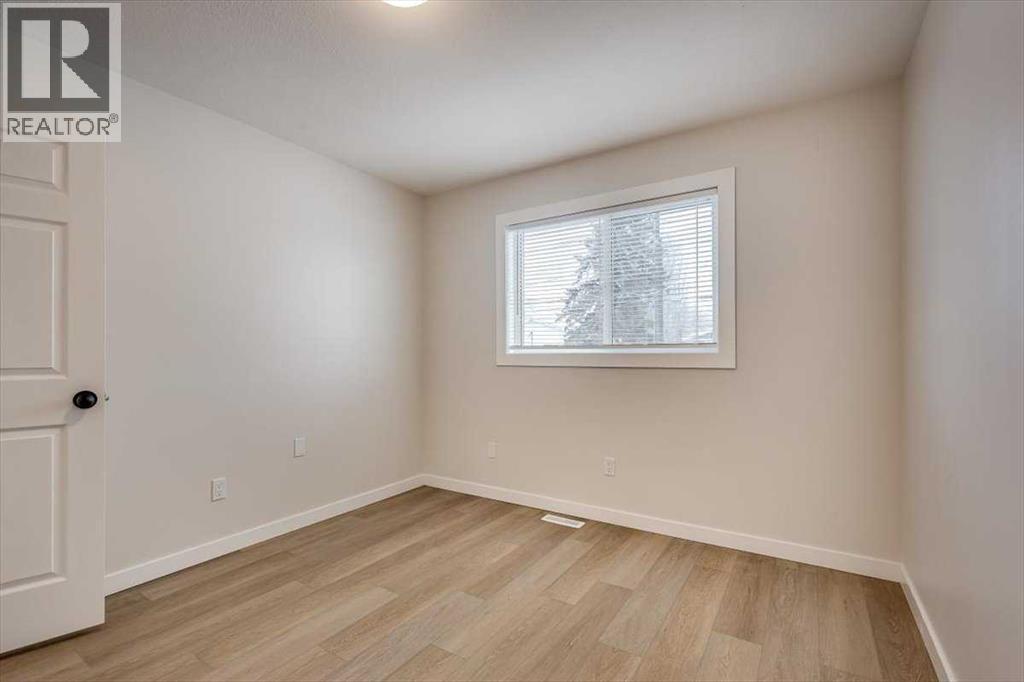 B, 5913 52 Avenue, Red Deer, Alberta  T4N 4K7 - Photo 17 - A2277304