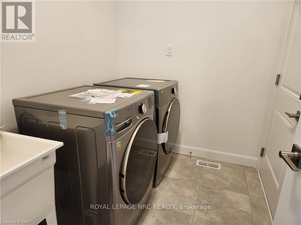 66 Beachwalk Crescent, Fort Erie, Ontario  L0S 1N0 - Photo 18 - X12744900