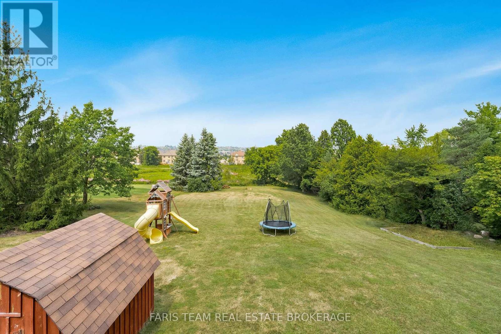 7 Golfview Boulevard, Bradford West Gwillimbury, Ontario  L3Z 2A6 - Photo 37 - N12603668
