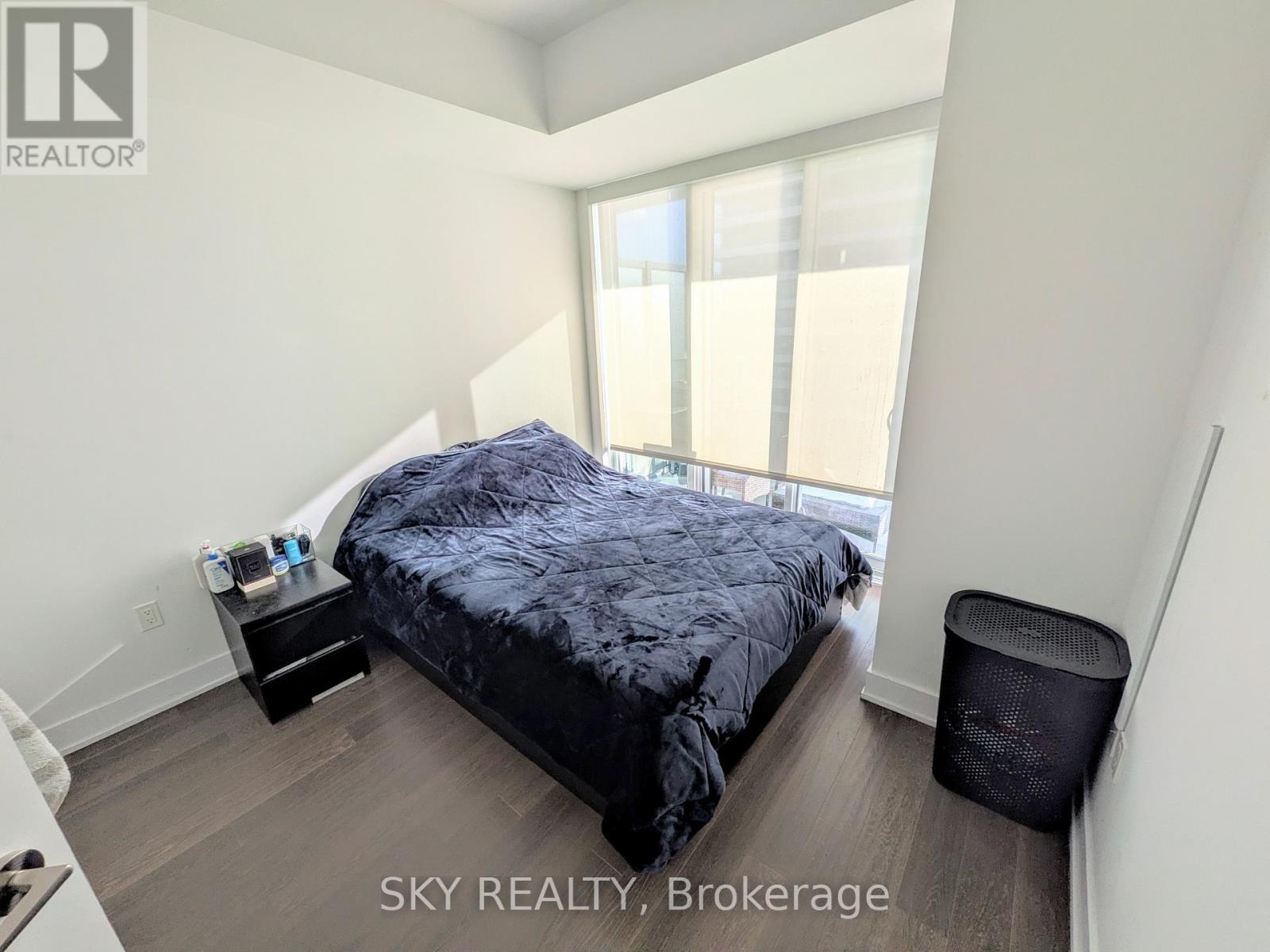 3717 - 30 Shore Breeze Drive, Toronto, Ontario  M8V 0J1 - Photo 4 - W12744490