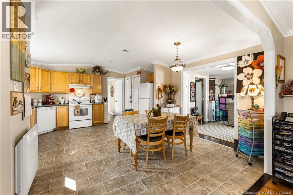 11 Ascona Street, Moncton, New Brunswick  E1H 3H7 - Photo 3 - NB127000