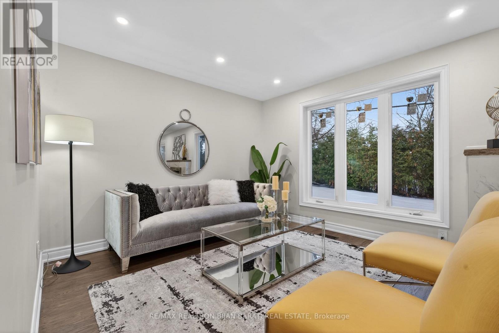 32 Colonnade Road, Toronto, Ontario  M2K 2L5 - Photo 37 - C12744888