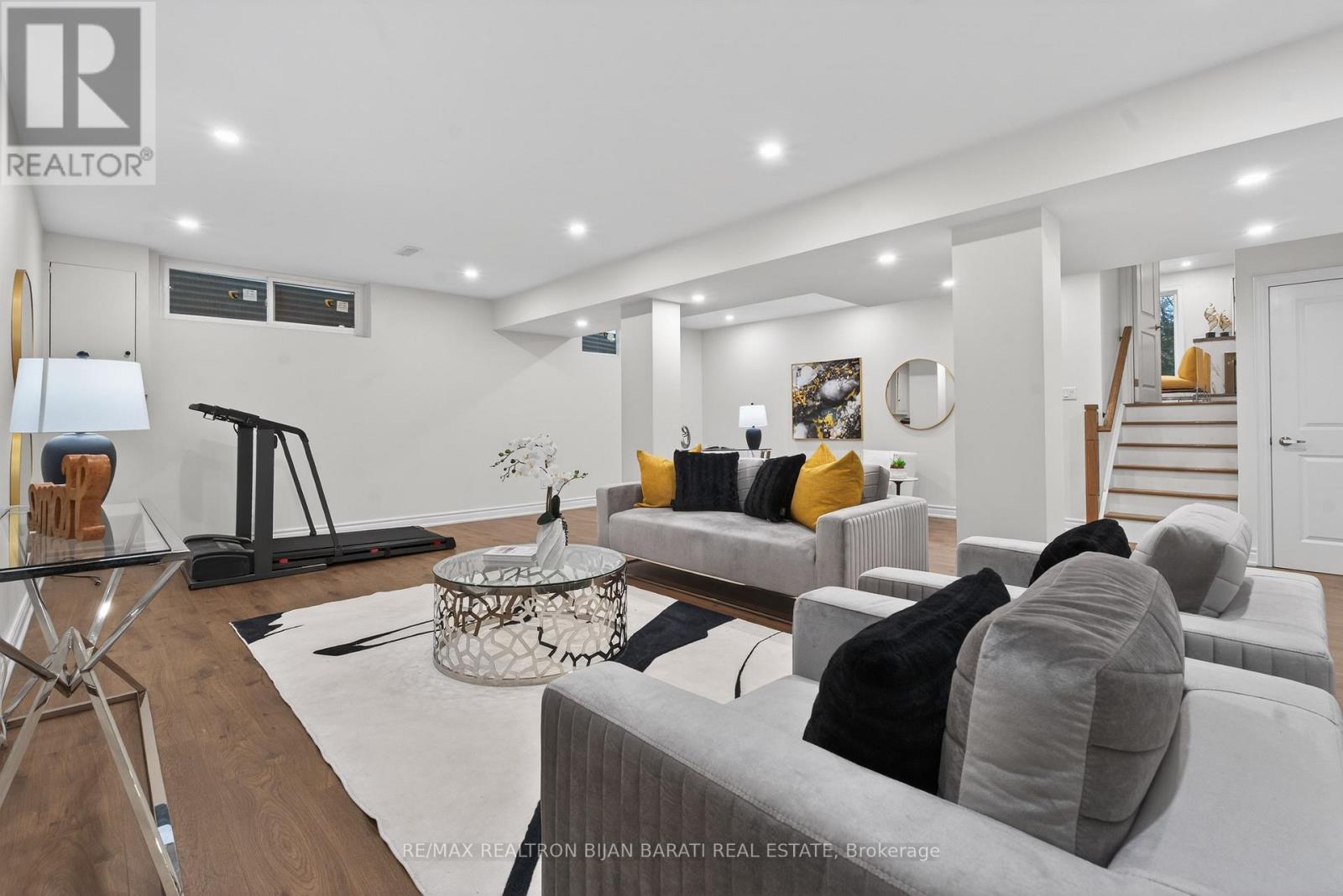 32 Colonnade Road, Toronto, Ontario  M2K 2L5 - Photo 45 - C12744888