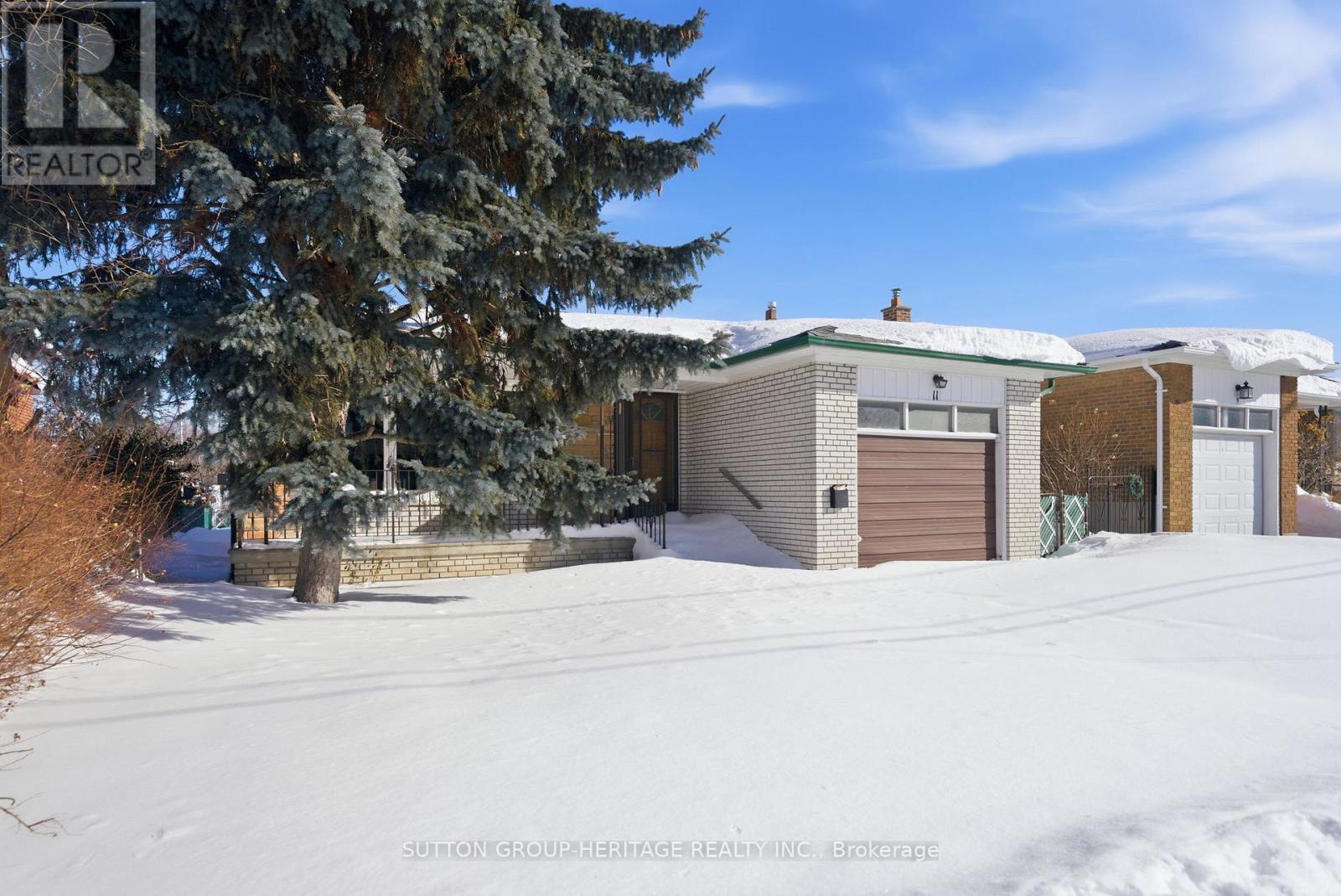 11 Susan Street, Toronto, Ontario  M1G 1N6 - Photo 4 - E12744882