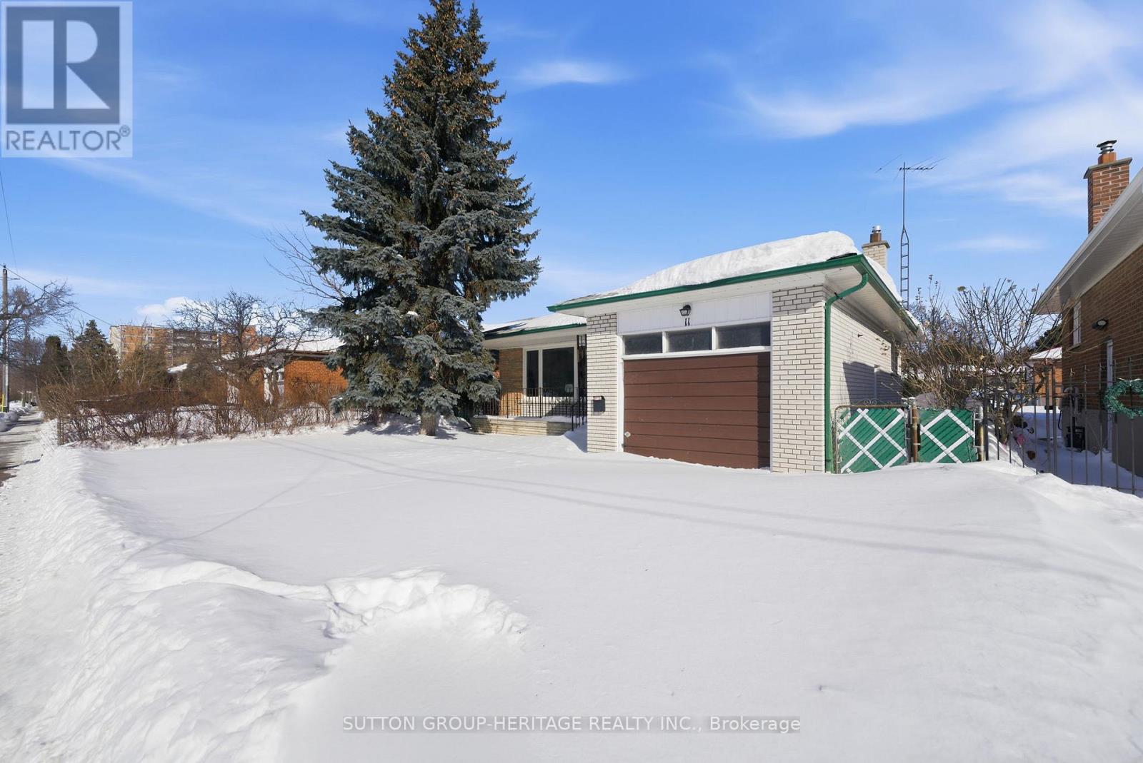 11 Susan Street, Toronto, Ontario  M1G 1N6 - Photo 5 - E12744882