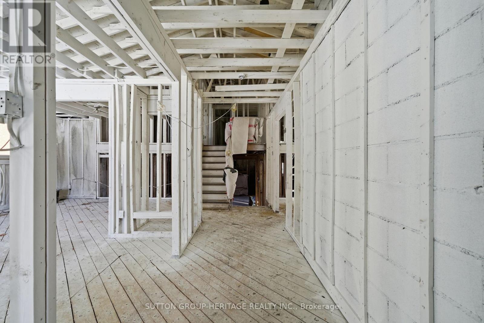 11 Susan Street, Toronto, Ontario  M1G 1N6 - Photo 8 - E12744882