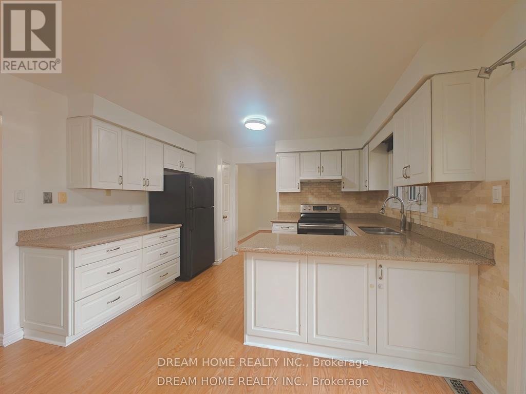 42 Emeline Crescent, Markham, Ontario  L3P 4G4 - Photo 5 - N12744860