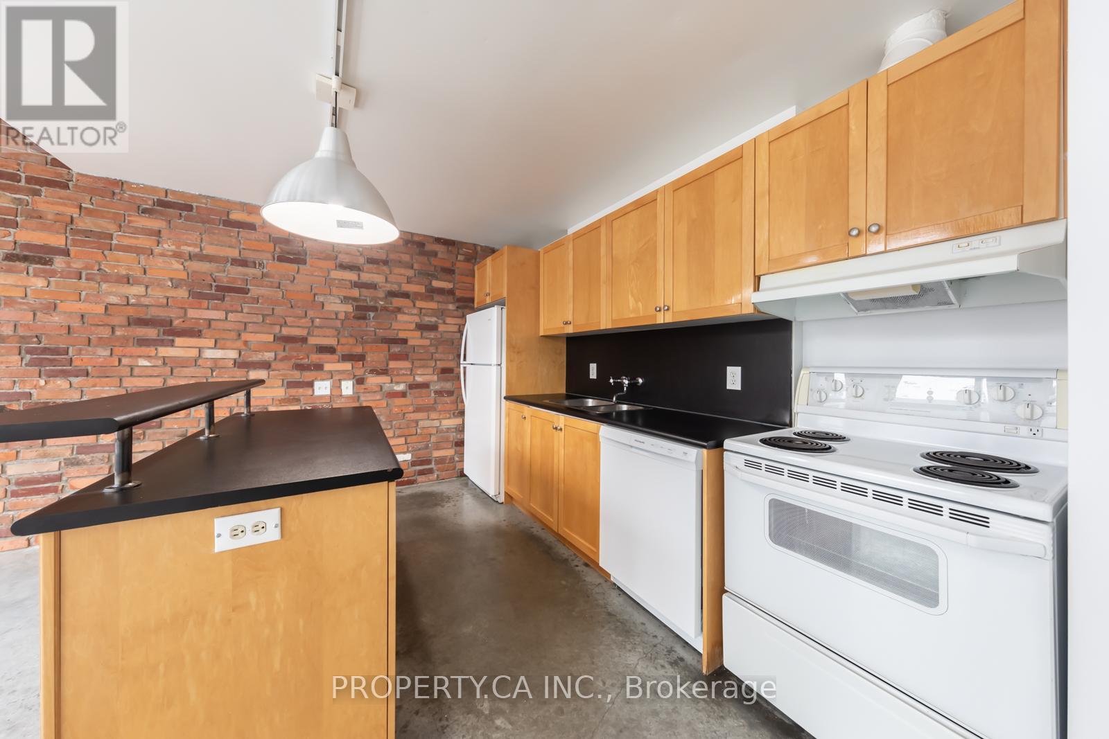 604 - 29 Camden Street, Toronto, Ontario  M5V 3N3 - Photo 4 - C12744834