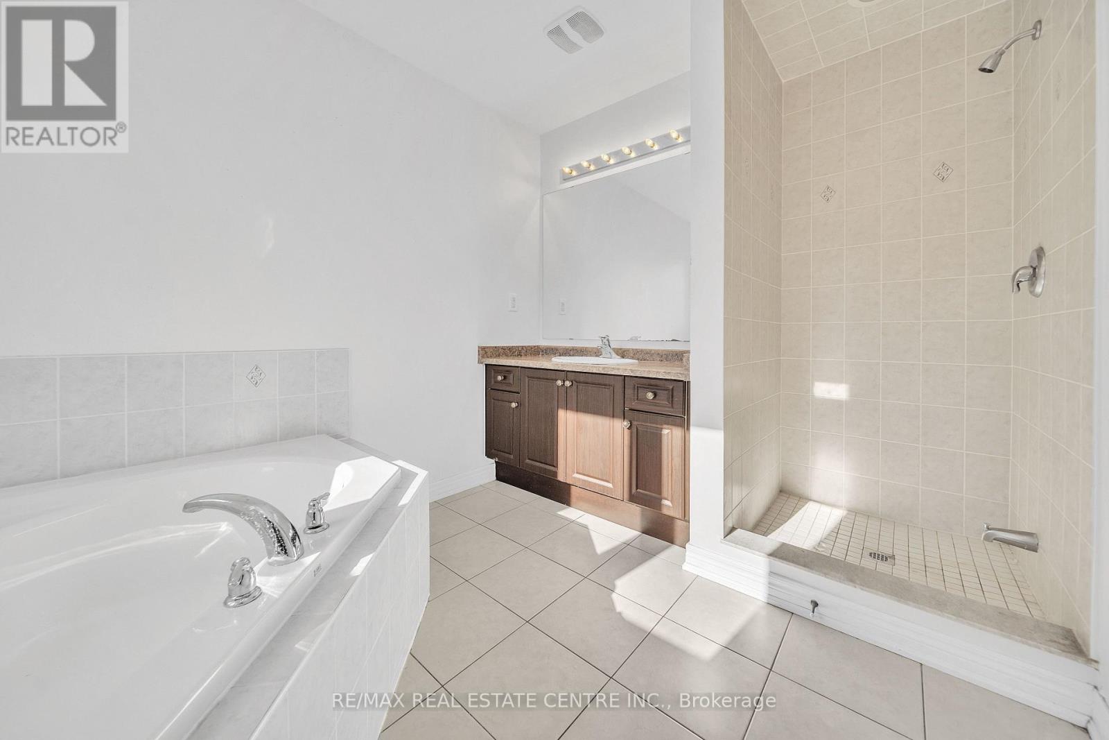 450 Tilt Point, Milton, Ontario  L9T 7Y5 - Photo 25 - W12744868