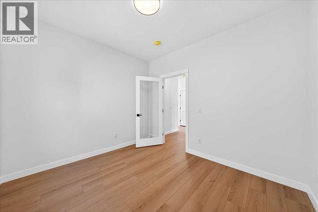 7 Lakewood Way, Strathmore, Alberta  T1P 2J5 - Photo 7 - A2283008