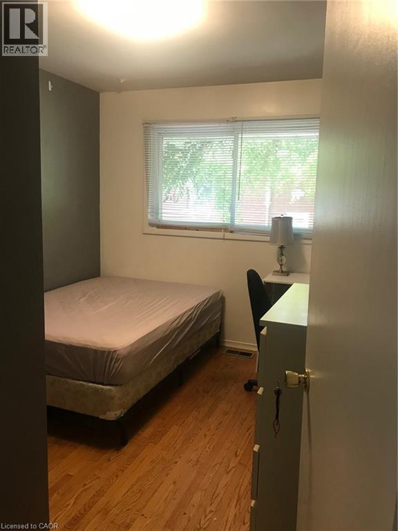 38 High Street, Waterloo, Ontario  N2L 3X8 - Photo 21 - 40802003