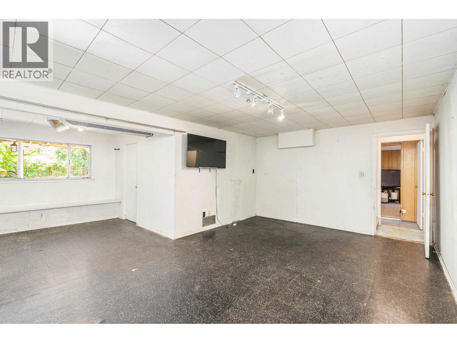 951 Canyon Boulevard, North Vancouver, British Columbia  V7R 2J9 - Photo 17 - R3075798