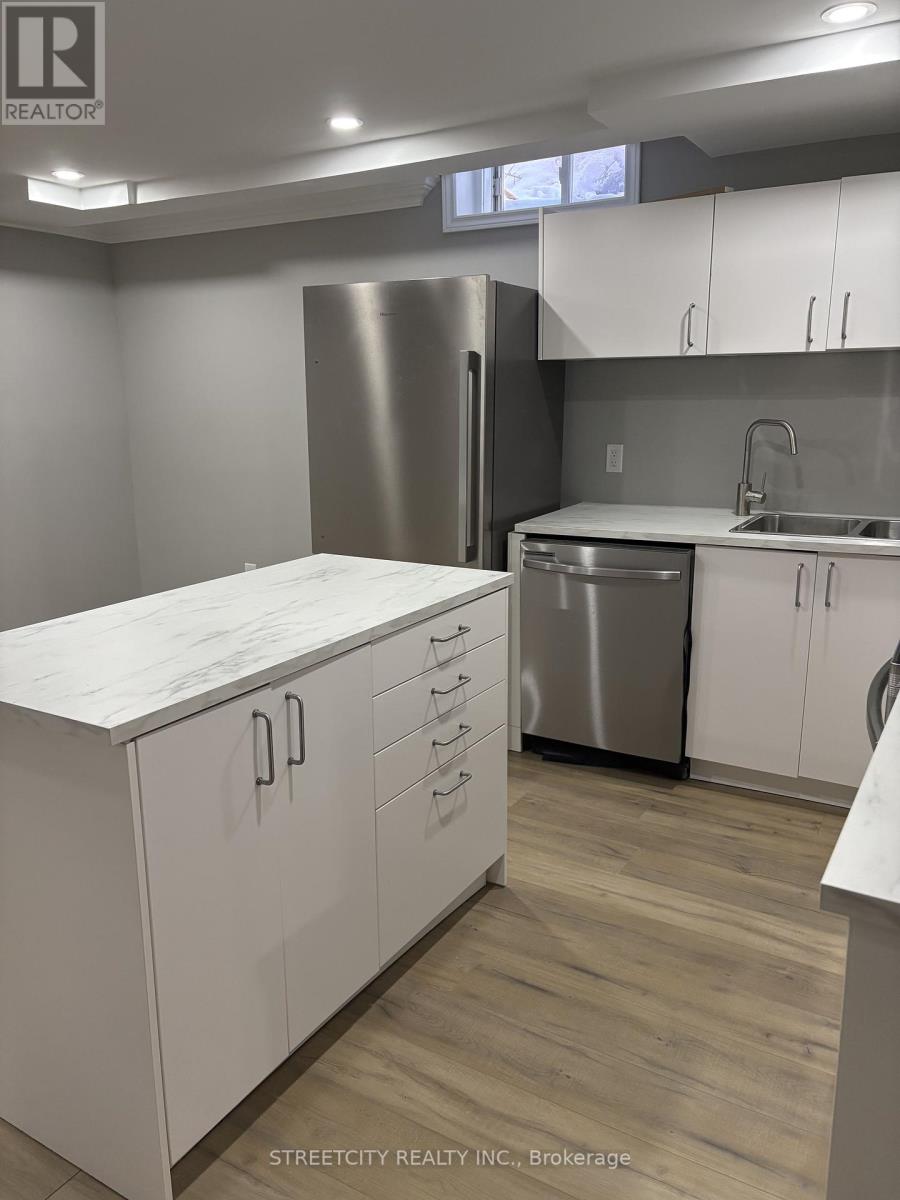 Lower - 890 Marigold Street, London North, Ontario  N5X 4G8 - Photo 7 - X12744912