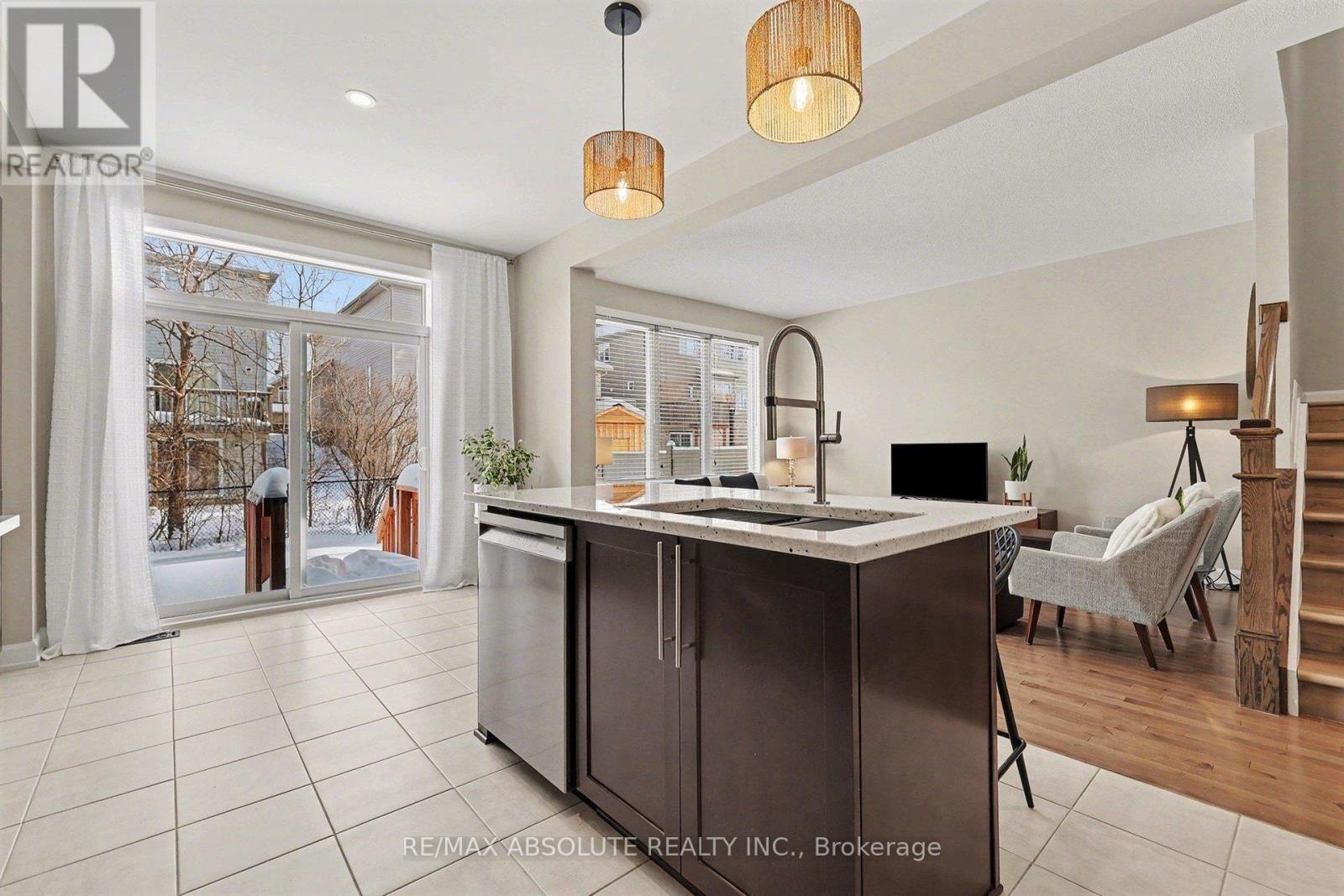 633 Geranium Walk, Ottawa, Ontario  K2S 2J3 - Photo 21 - X12744908