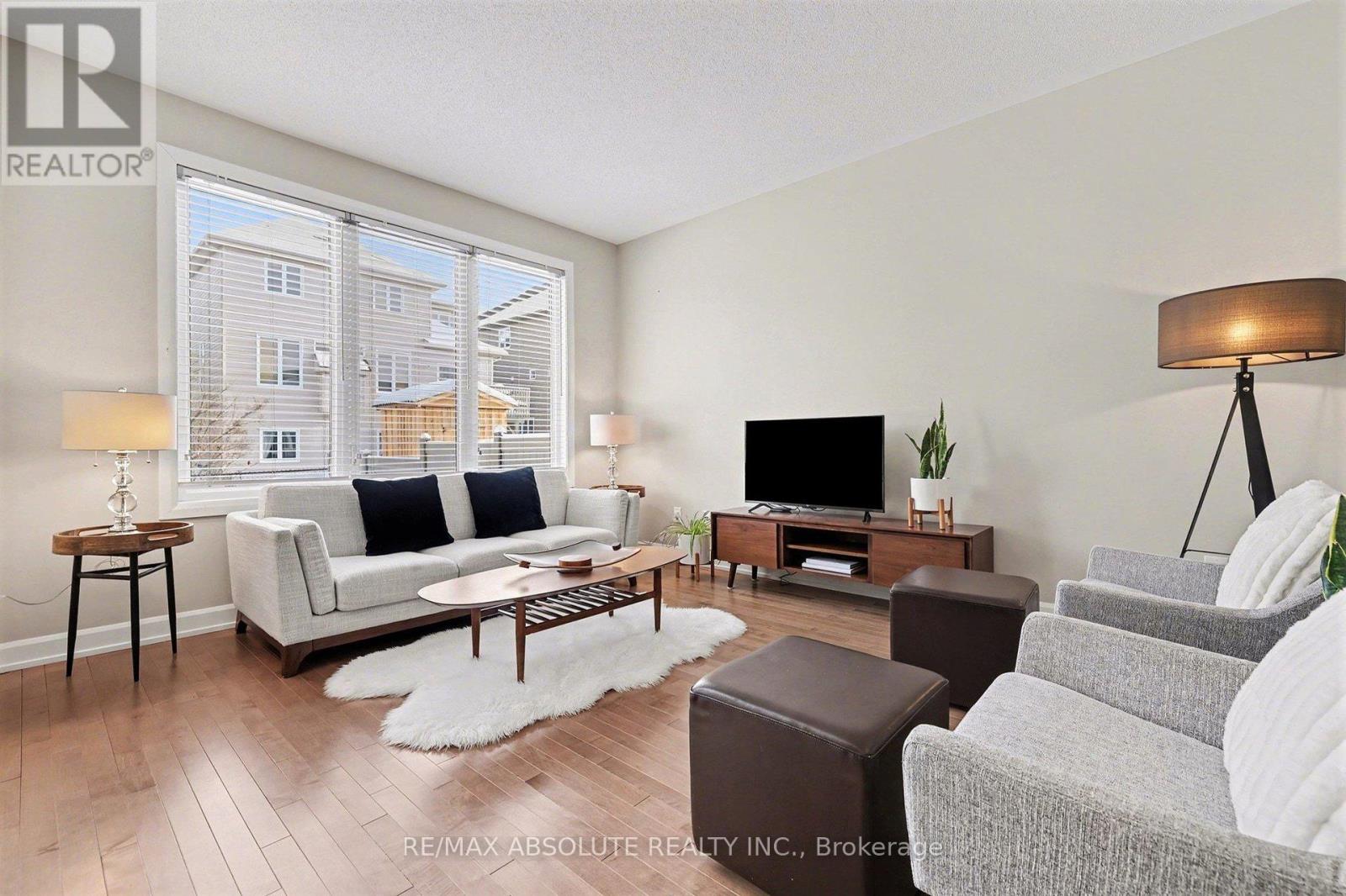633 Geranium Walk, Ottawa, Ontario  K2S 2J3 - Photo 28 - X12744908