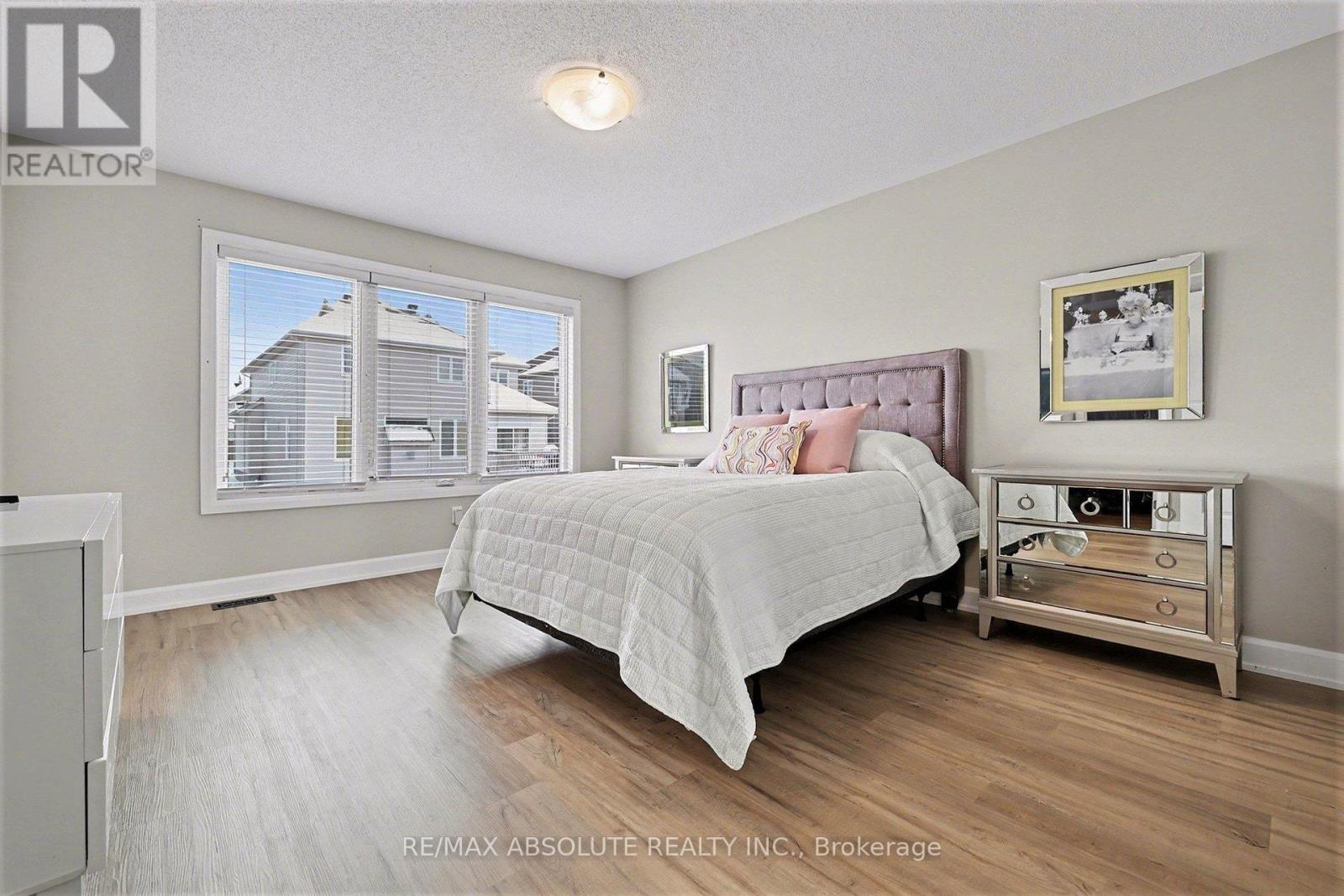 633 Geranium Walk, Ottawa, Ontario  K2S 2J3 - Photo 38 - X12744908