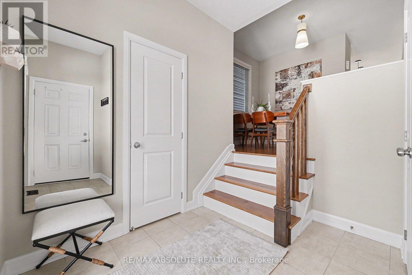 633 Geranium Walk, Ottawa, Ontario  K2S 2J3 - Photo 7 - X12744908