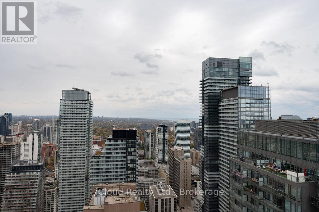 4706 - 832 Bay Street, Toronto, Ontario  M5S 1Z6 - Photo 23 - C12744934