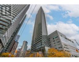 4706 - 832 BAY STREET, Toronto, Ontario