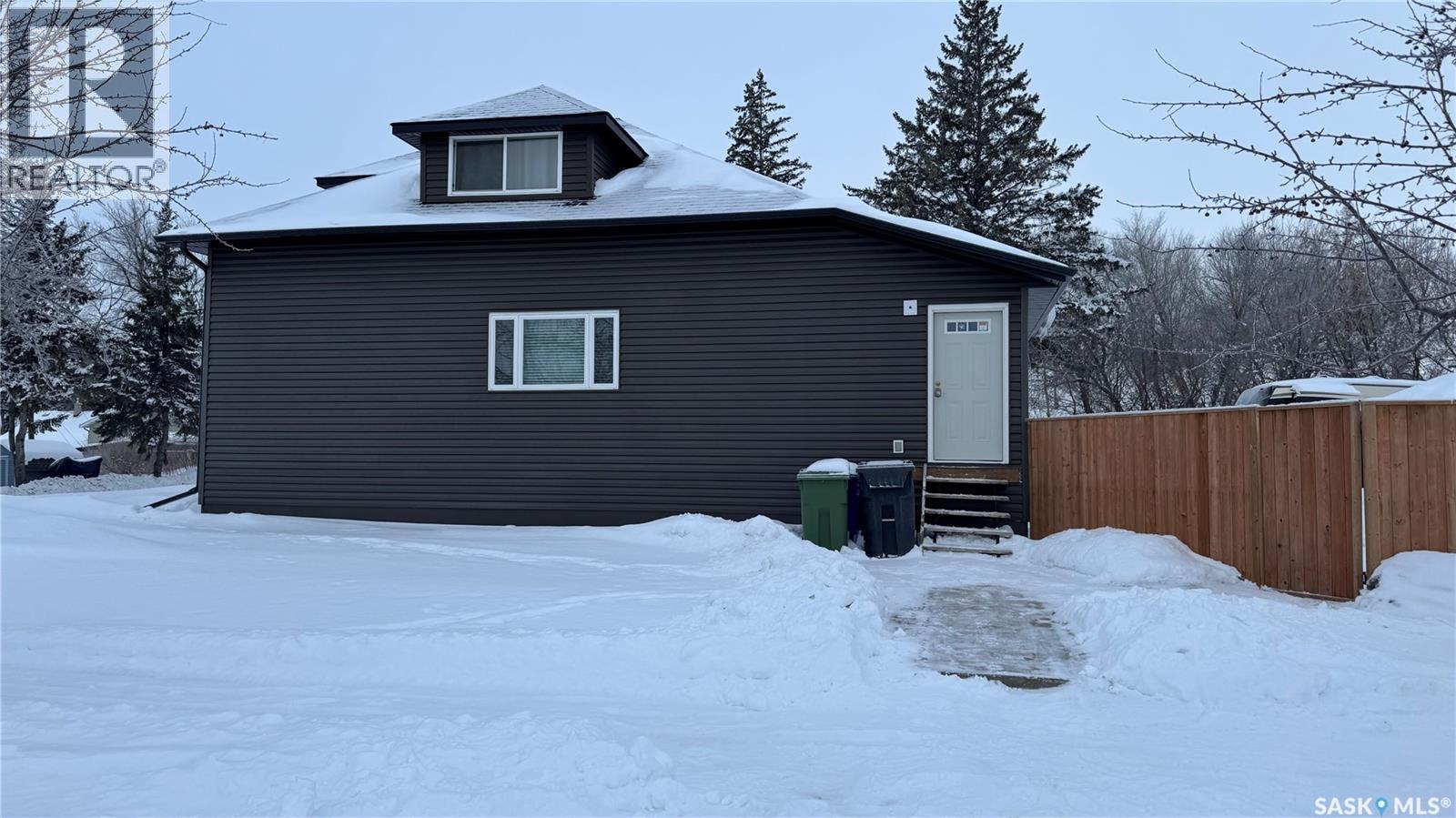 87 Collacott Street W, Yorkton, Saskatchewan  S3N 0A1 - Photo 4 - SK027730