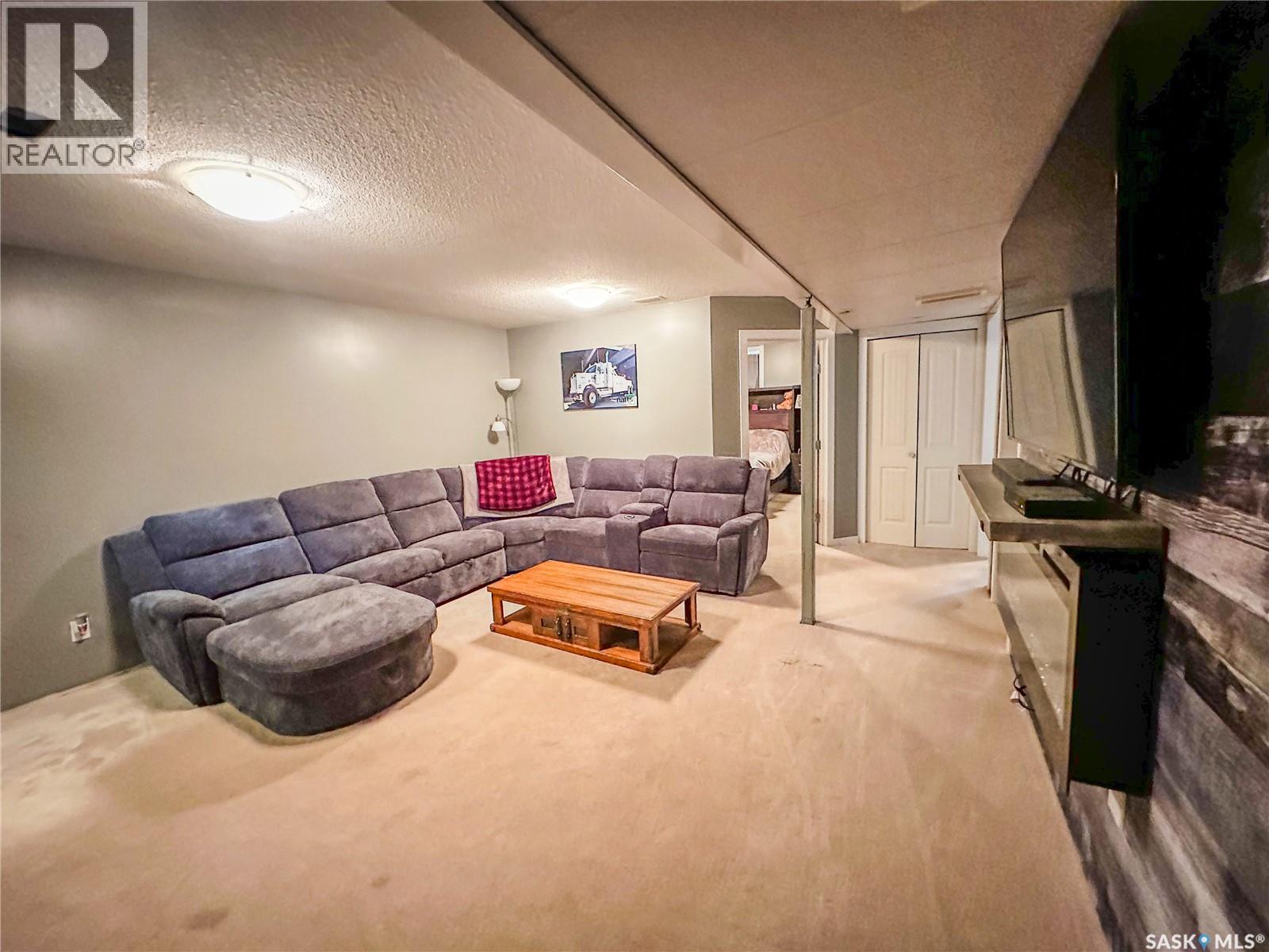 87 Collacott Street W, Yorkton, Saskatchewan  S3N 0A1 - Photo 41 - SK027730