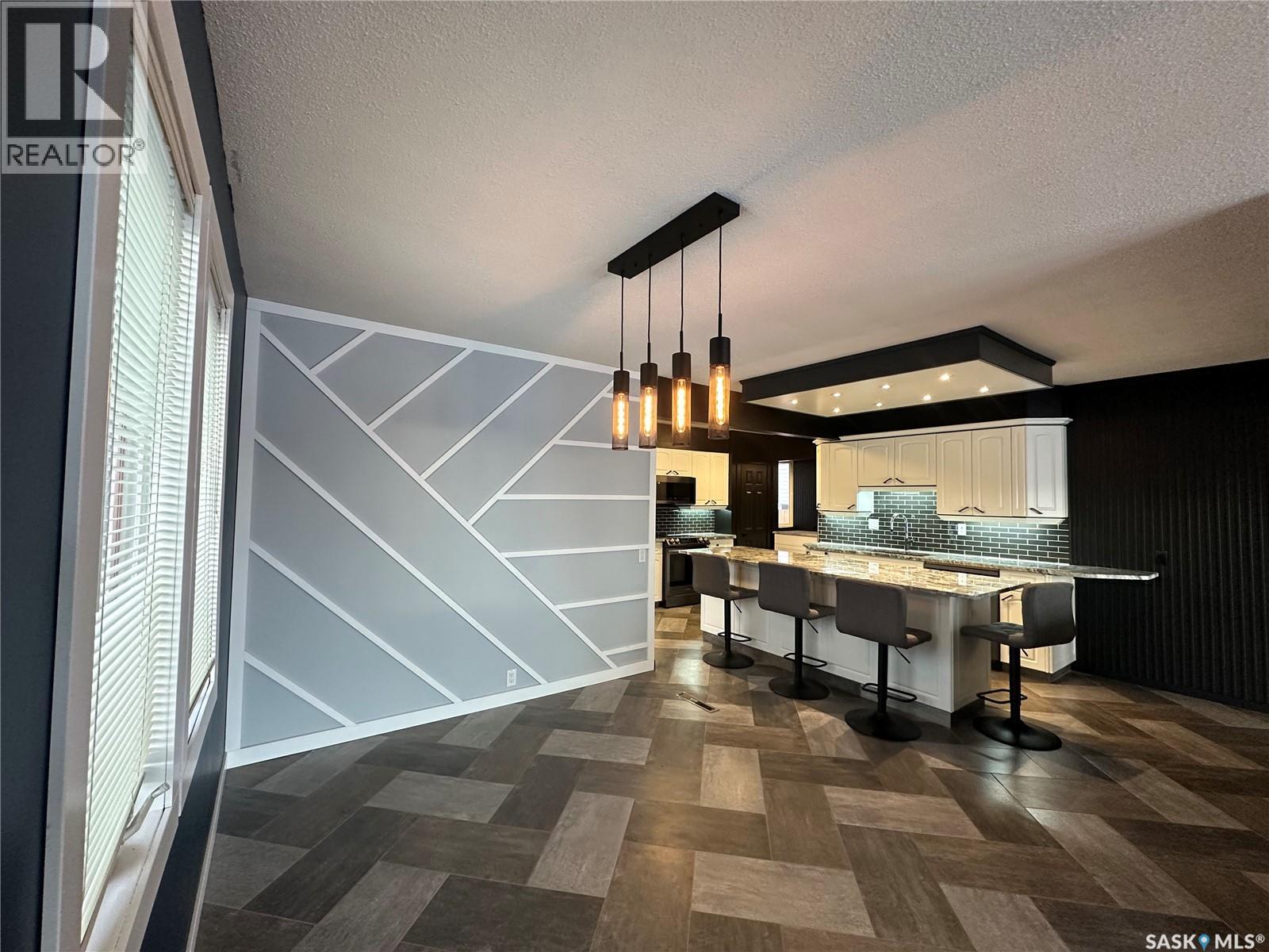 801 5th Avenue, Whitewood, Saskatchewan  S0G 5C0 - Photo 4 - SK027731