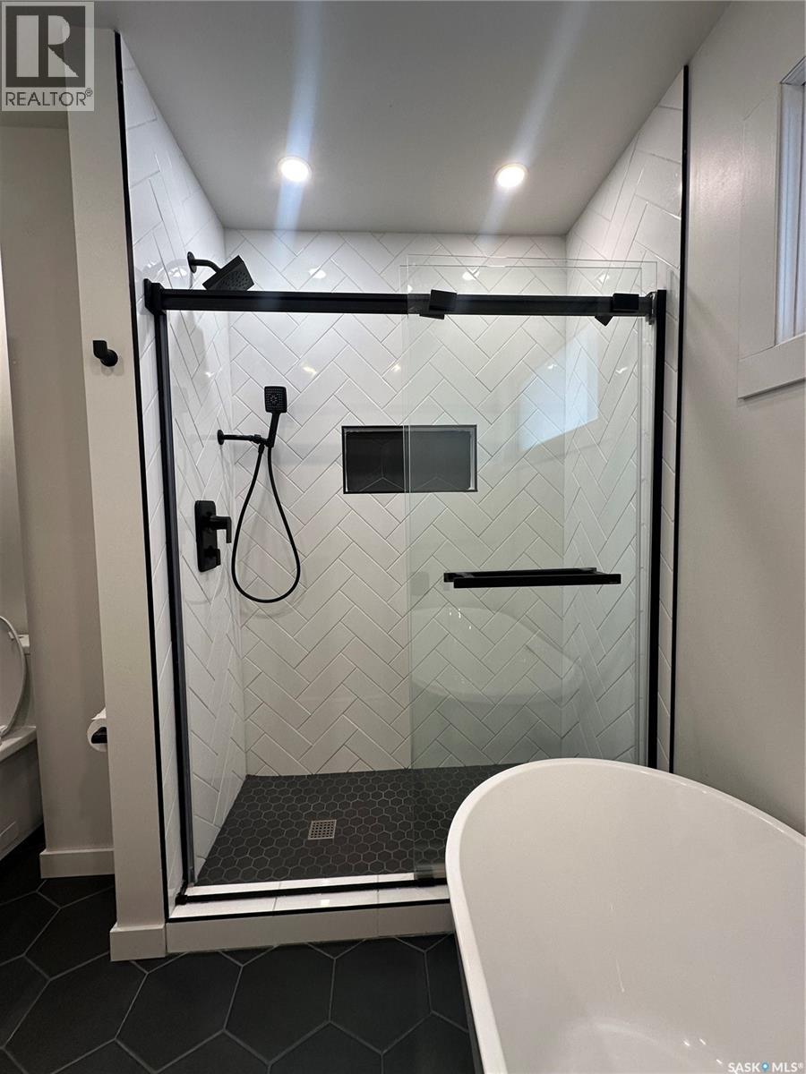 801 5th Avenue, Whitewood, Saskatchewan  S0G 5C0 - Photo 23 - SK027731