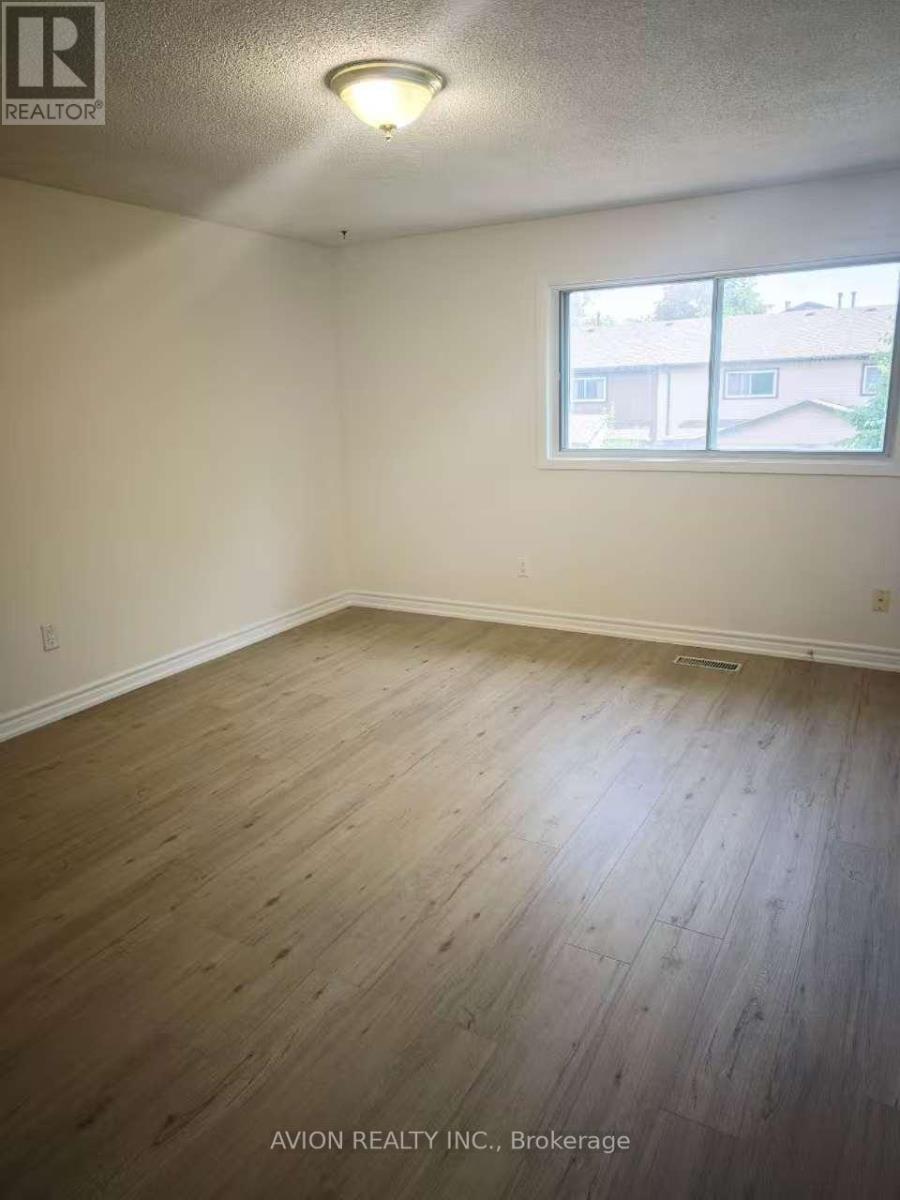 Upper - 55 - 1131 Sandhurst Circle, Toronto, Ontario  M1V 1V5 - Photo 10 - E12744924