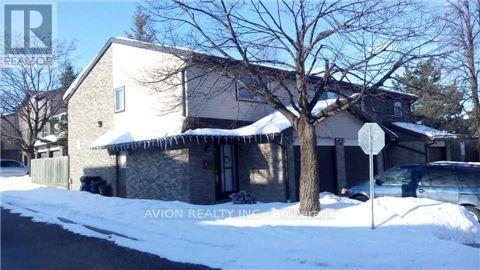 Upper - 55 - 1131 Sandhurst Circle, Toronto, Ontario  M1V 1V5 - Photo 2 - E12744924