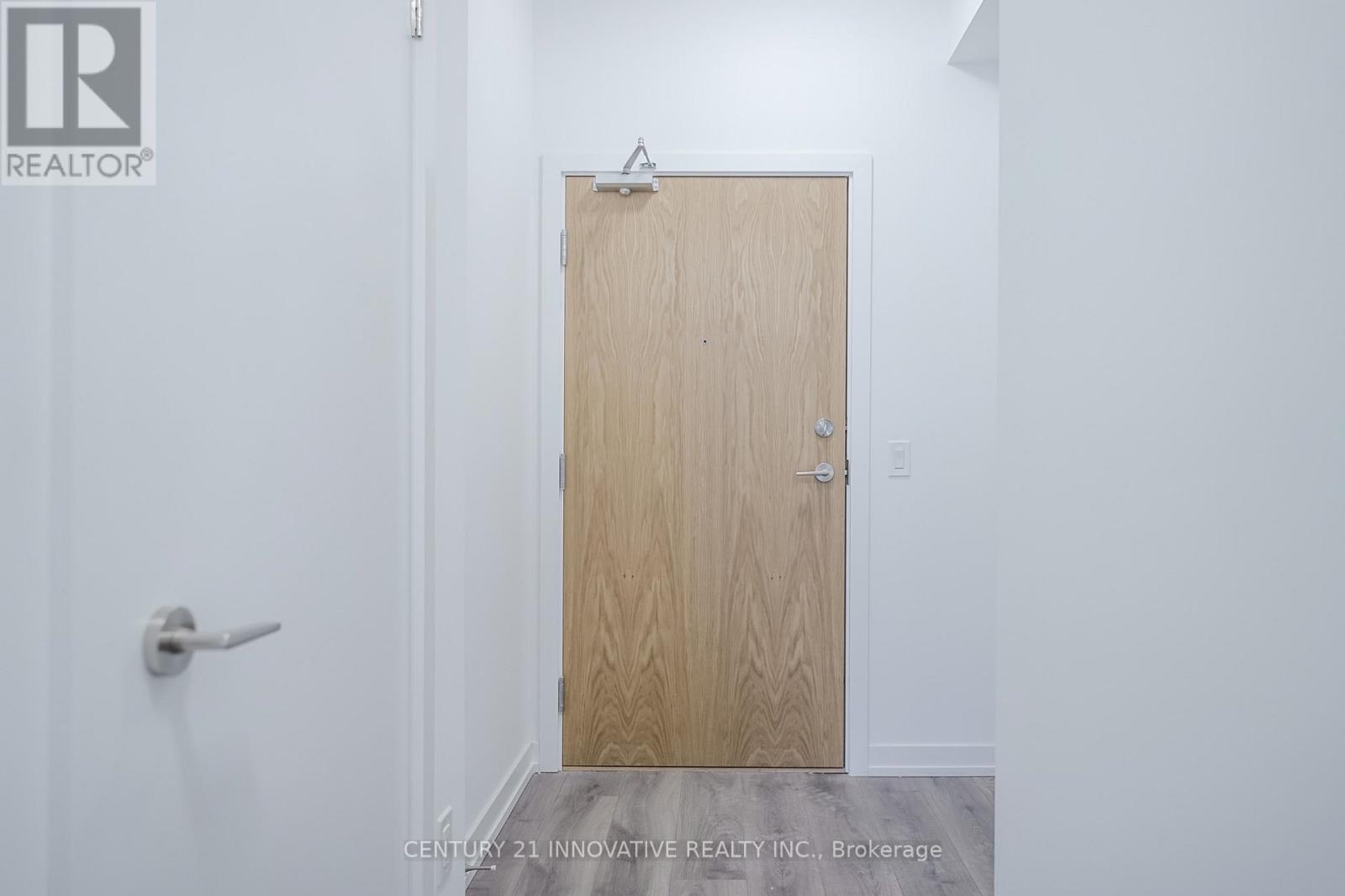 1703 - 1435 Celebration Drive, Pickering, Ontario  L1W 1L8 - Photo 2 - E12744926