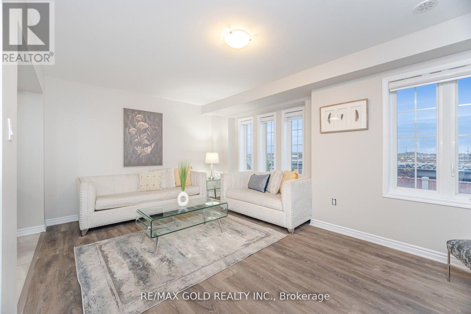 75 Baycliffe Crescent, Brampton, Ontario  L7A 3Z1 - Photo 13 - W12744918