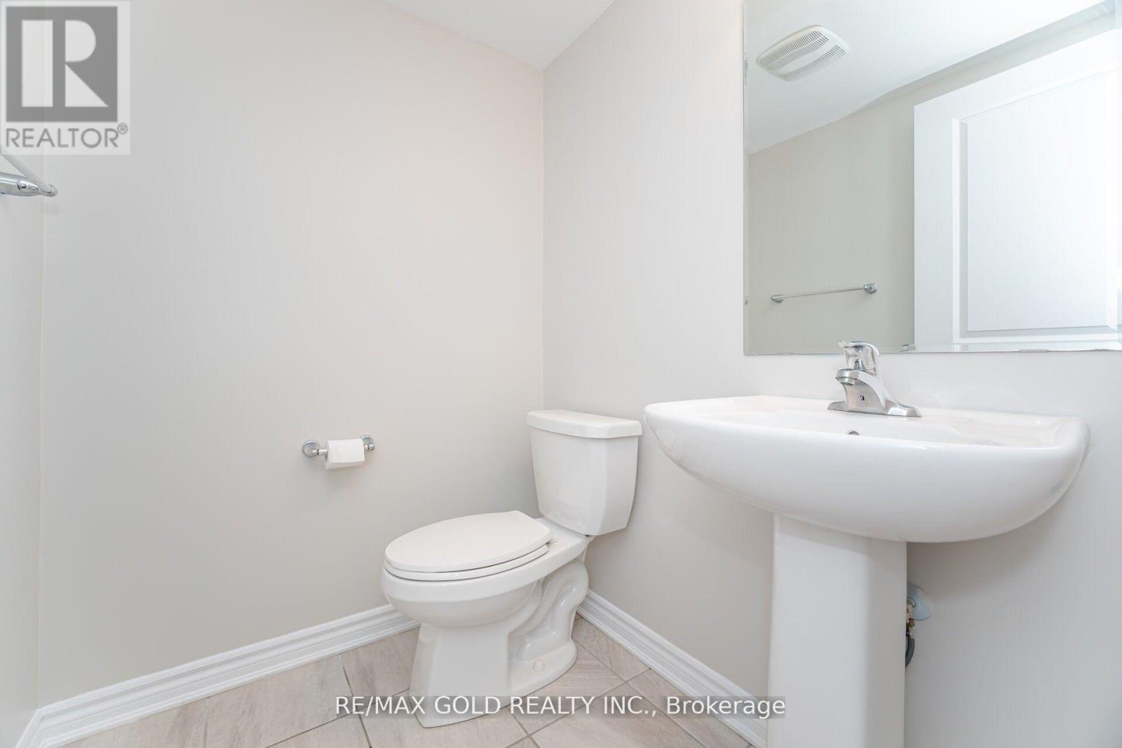 75 Baycliffe Crescent, Brampton, Ontario  L7A 3Z1 - Photo 15 - W12744918