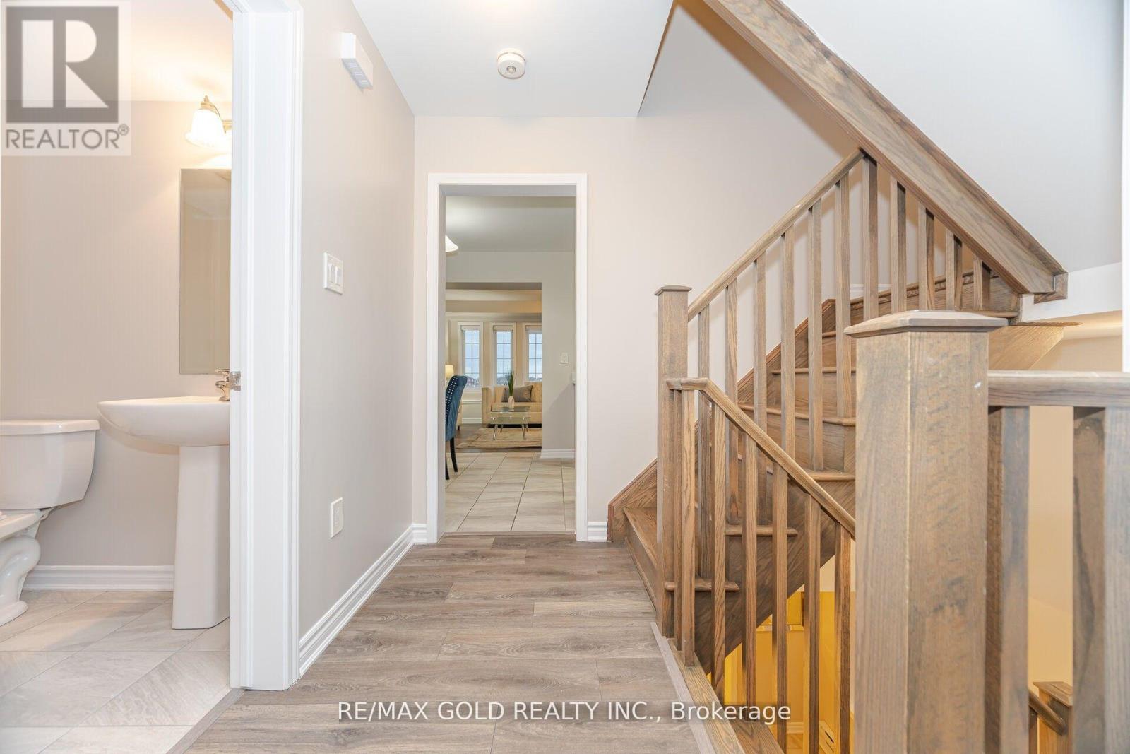 75 Baycliffe Crescent, Brampton, Ontario  L7A 3Z1 - Photo 16 - W12744918