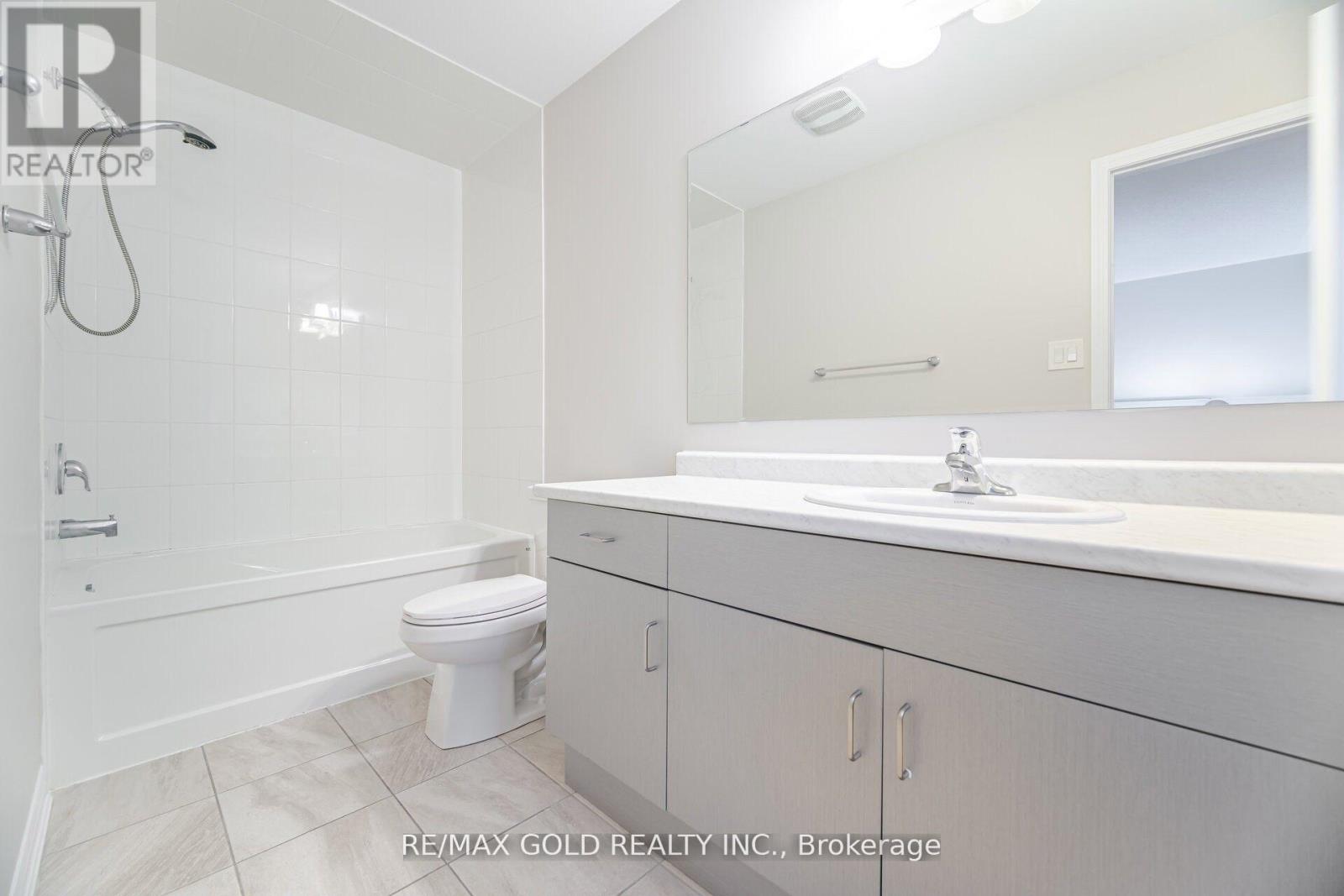 75 Baycliffe Crescent, Brampton, Ontario  L7A 3Z1 - Photo 18 - W12744918