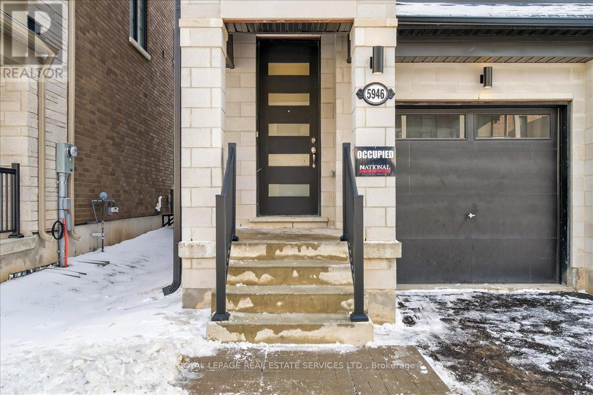 Main - 5946 Saigon Street, Mississauga, Ontario  L5V 0E9 - Photo 2 - W12744928