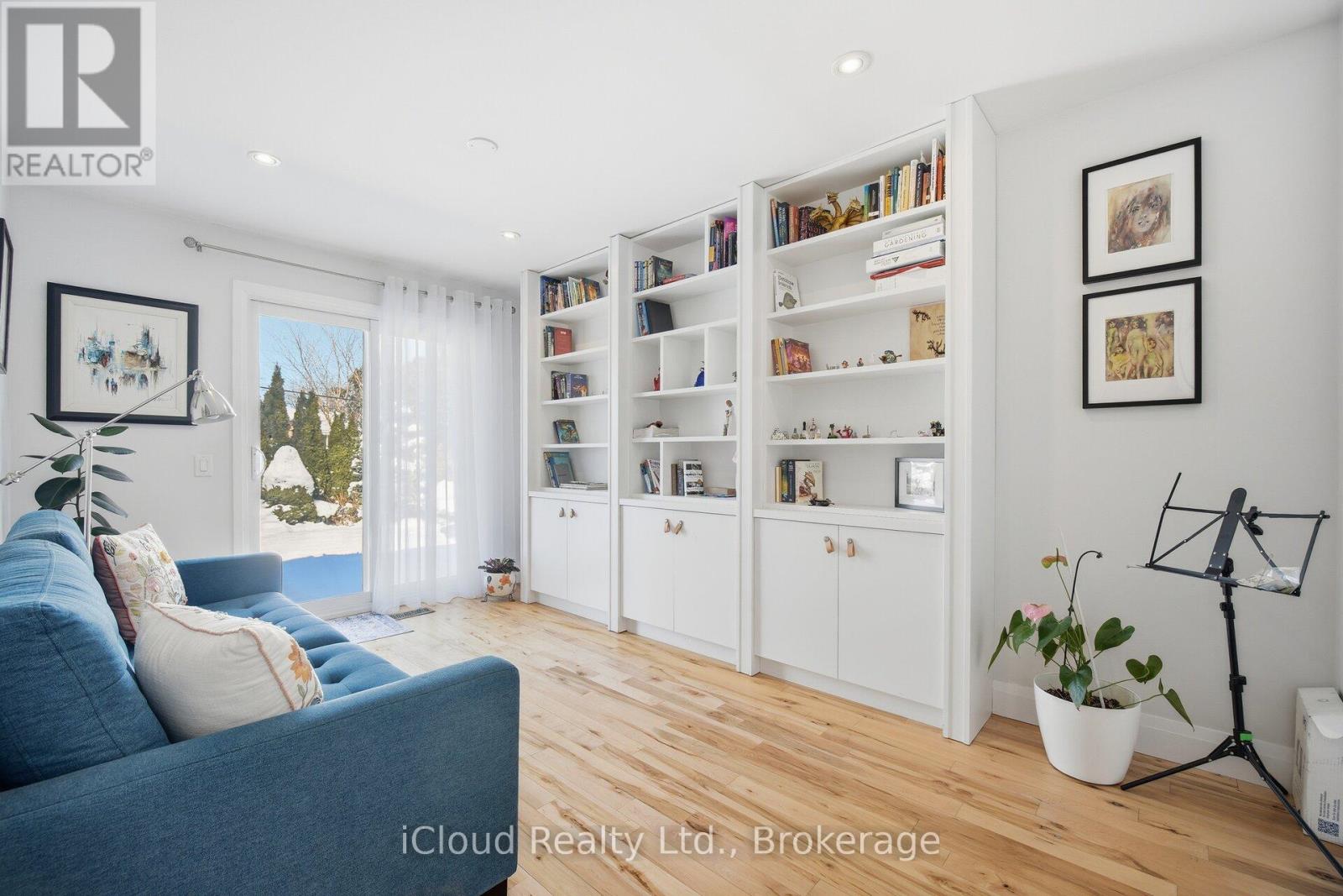 1061 Johnathan Drive, Mississauga, Ontario  L4Y 1J9 - Photo 28 - W12744942