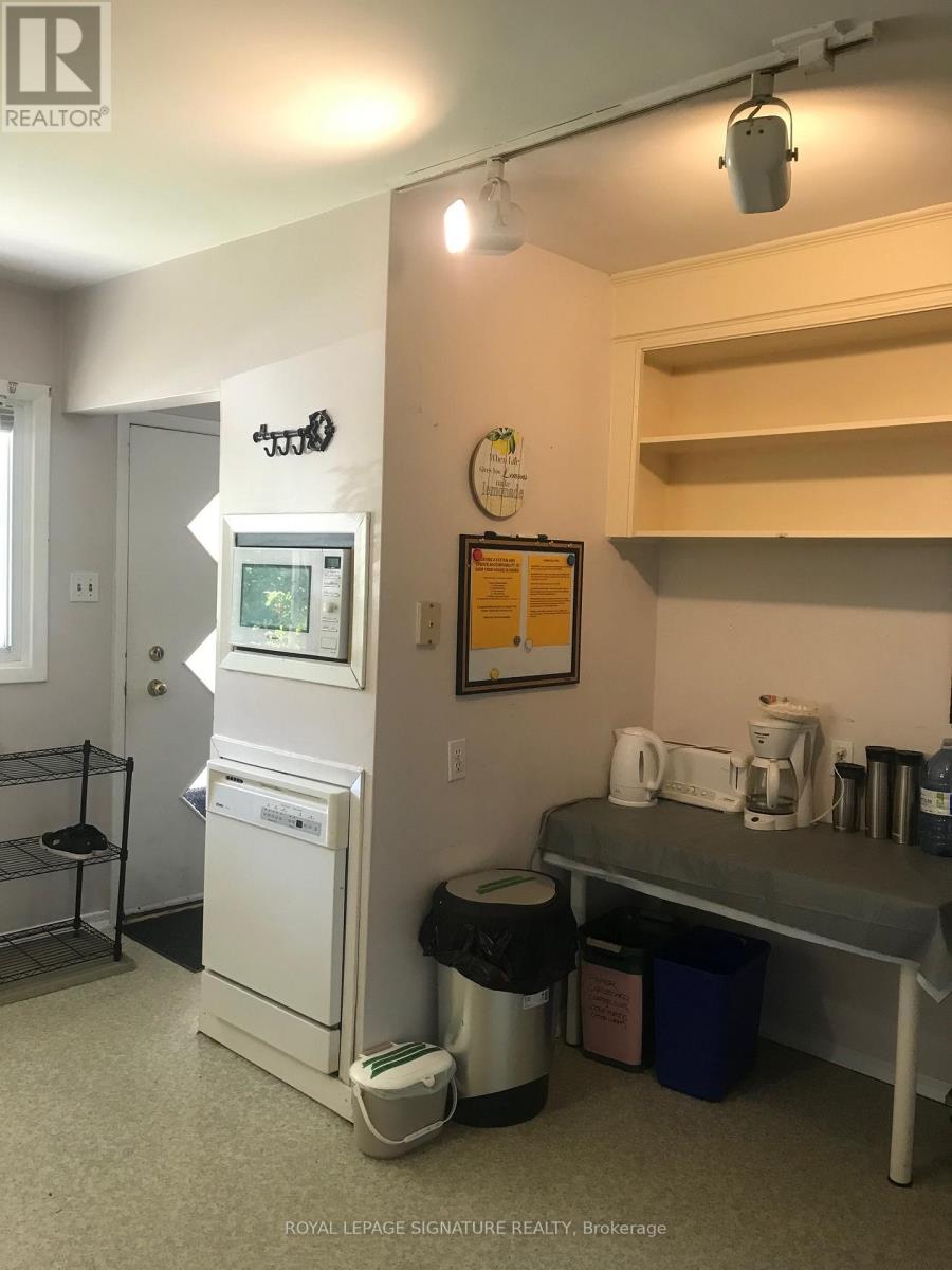 38 High Street, Waterloo, Ontario  N2L 3X8 - Photo 34 - X12744938