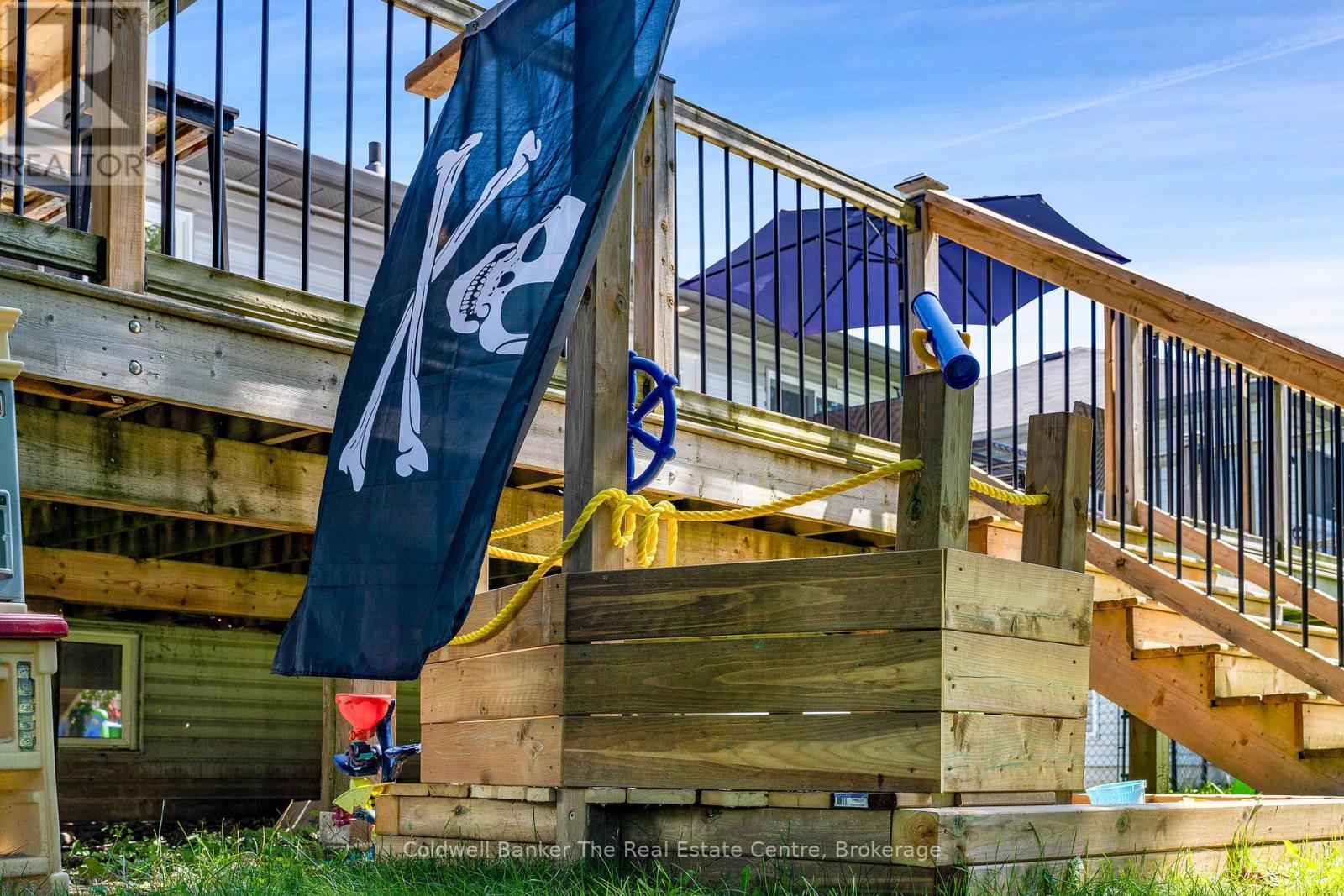 14 Langevin Drive, Wasaga Beach, Ontario  L9Z 1C6 - Photo 10 - S12560692