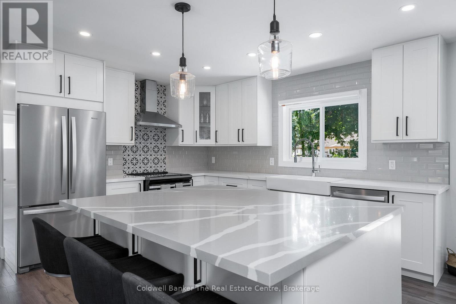 14 Langevin Drive, Wasaga Beach, Ontario  L9Z 1C6 - Photo 27 - S12560692