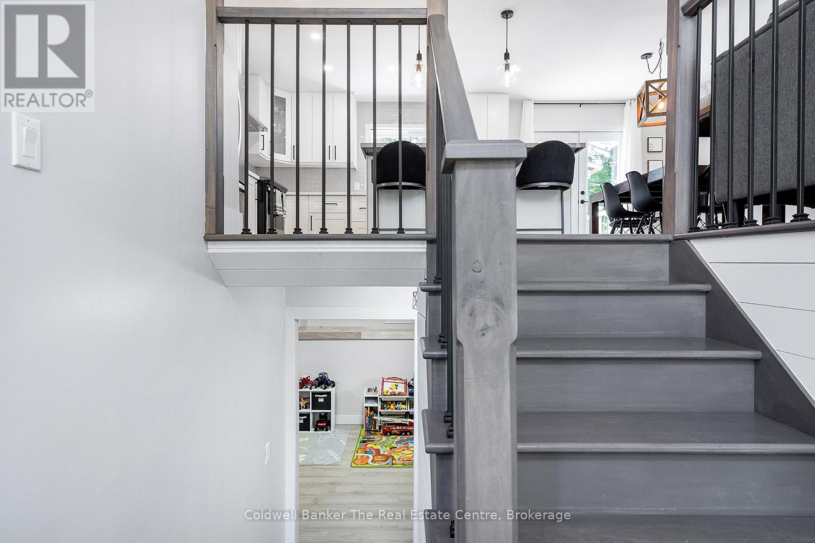 14 Langevin Drive, Wasaga Beach, Ontario  L9Z 1C6 - Photo 40 - S12560692