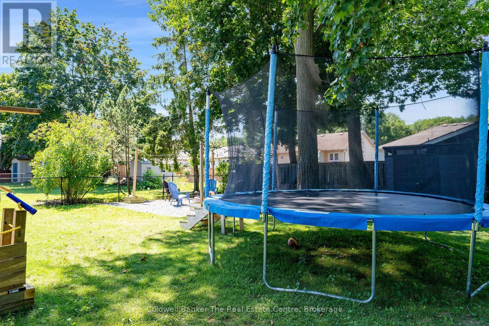 14 Langevin Drive, Wasaga Beach, Ontario  L9Z 1C6 - Photo 6 - S12560692