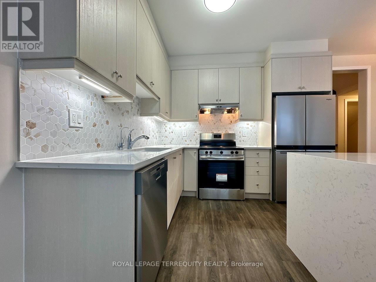 1731 Mineral Springs Way, Pickering, Ontario  L1X 0T5 - Photo 10 - E12742768