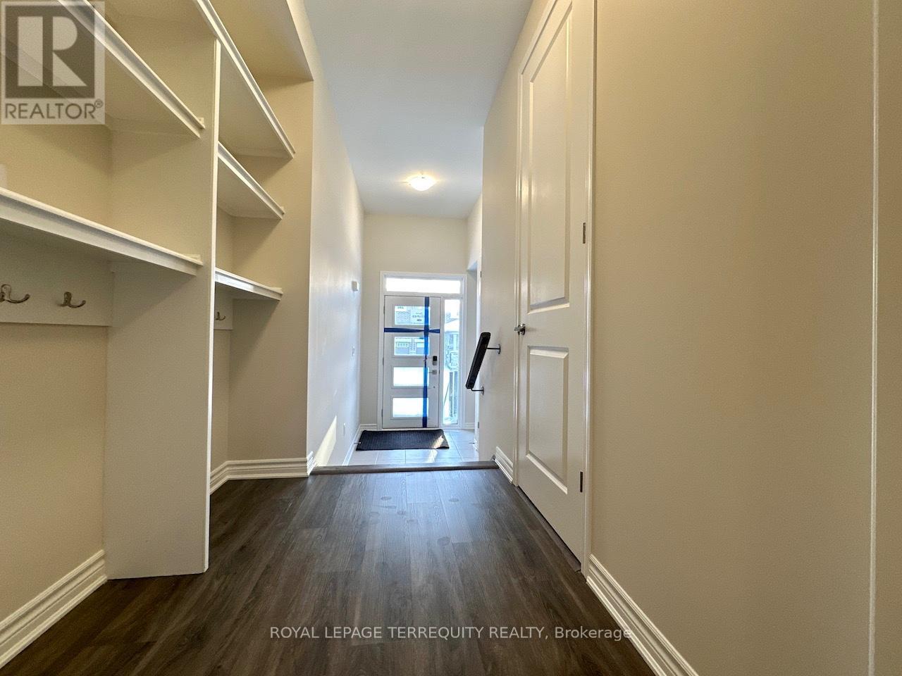 1731 Mineral Springs Way, Pickering, Ontario  L1X 0T5 - Photo 3 - E12742768