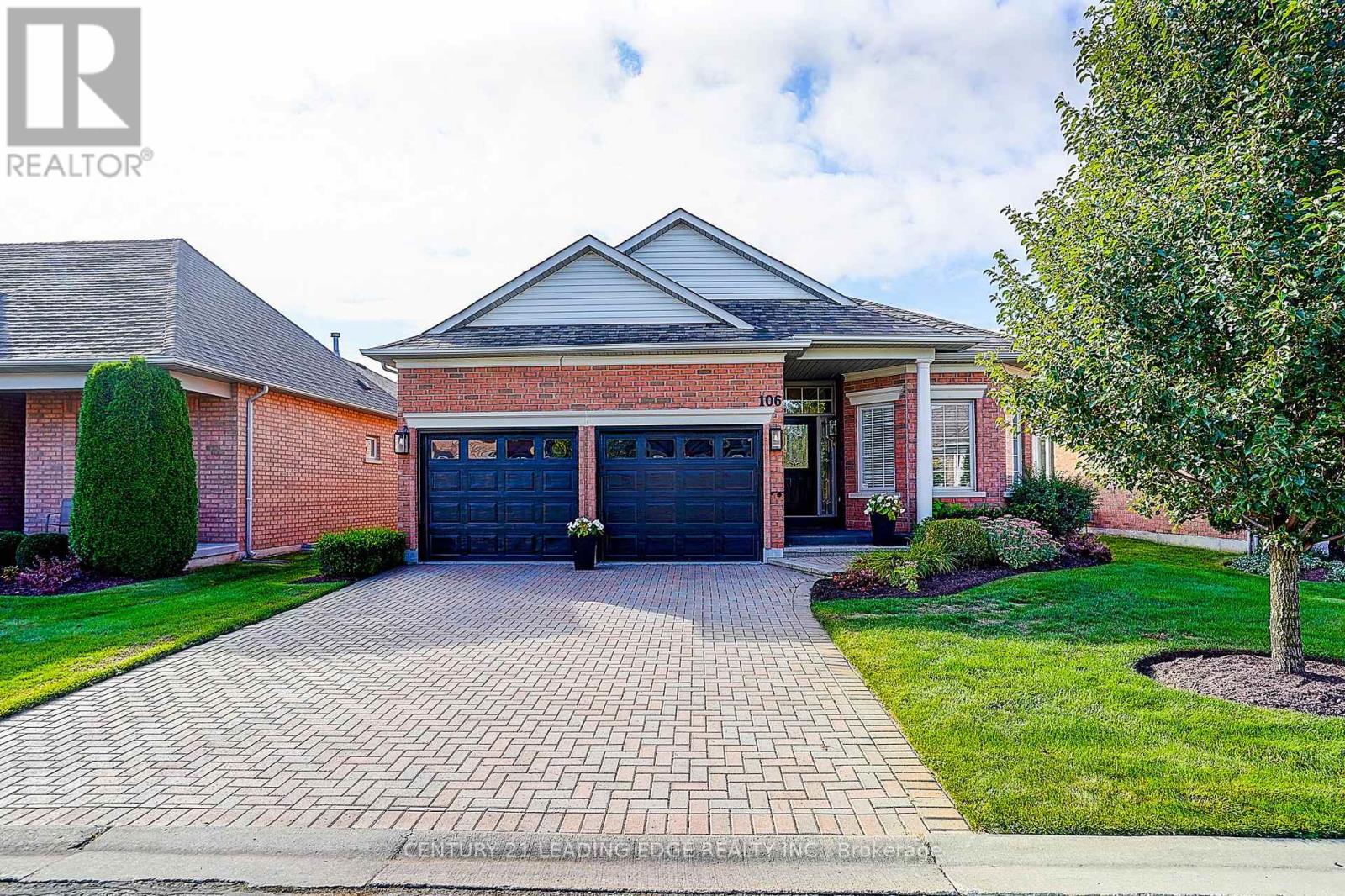 106 COUPLES GALLERY, Whitchurch-Stouffville, Ontario